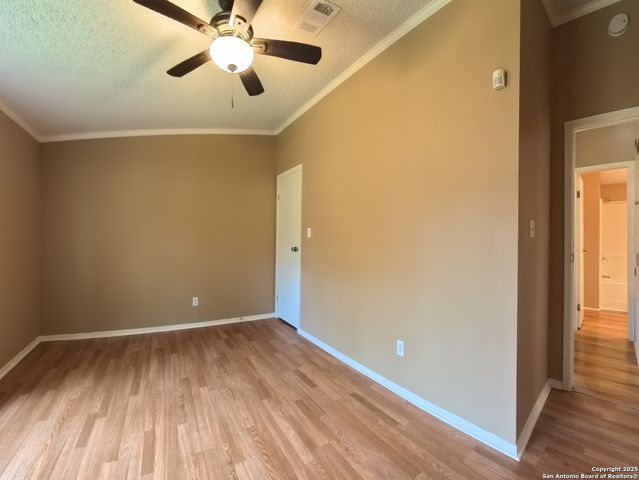 1108 Hillside Oaks, Bulverde, TX 78163