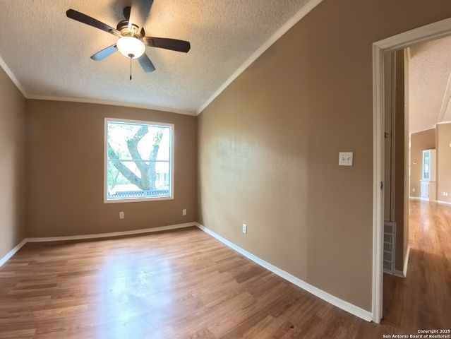 1108 Hillside Oaks, Bulverde, TX 78163