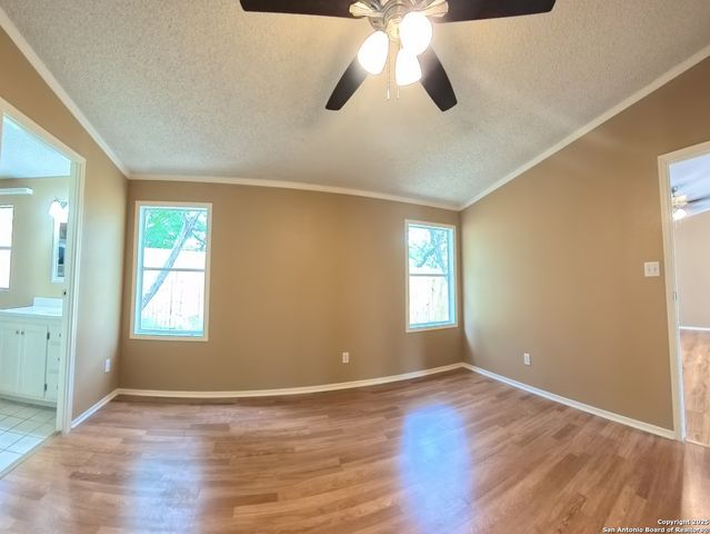 1108 Hillside Oaks, Bulverde, TX 78163