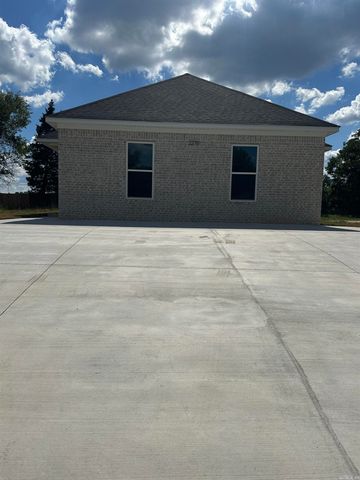 2265 Rosemary Drive, Conway, AR 72034