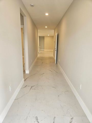 3878 SE Grant Street, Stuart, FL 34997