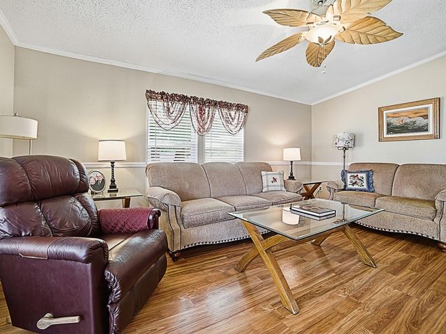 3217 MANATEE ROAD, Tavares, FL 32778