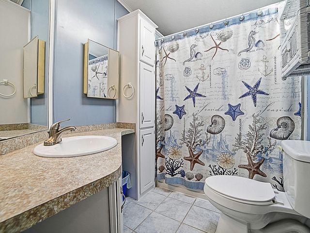 3217 MANATEE ROAD, Tavares, FL 32778