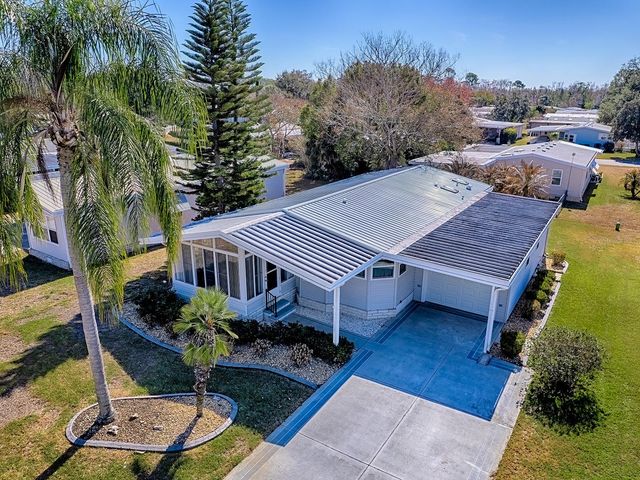 3217 MANATEE ROAD, Tavares, FL 32778