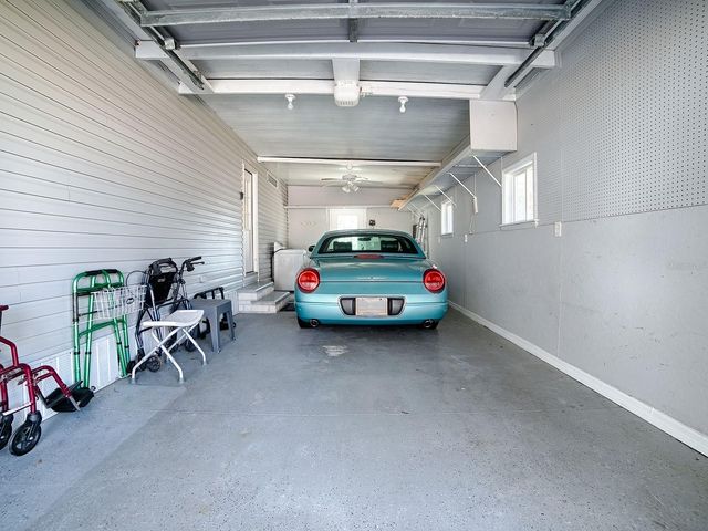 3217 MANATEE ROAD, Tavares, FL 32778