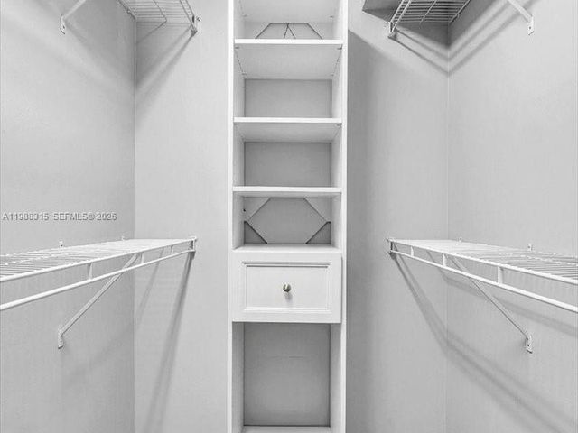 12500 SW 5th Ct 208M, Pembroke Pines, FL 33027