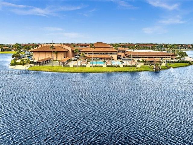 12500 SW 5th Ct 208M, Pembroke Pines, FL 33027