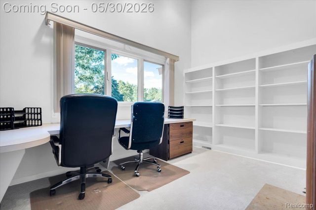 29100 Creek Bend Drive, Farmington Hills, MI 48331