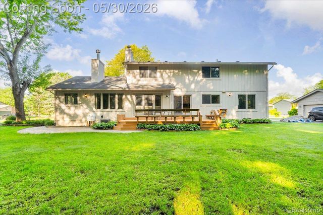29100 Creek Bend Drive, Farmington Hills, MI 48331