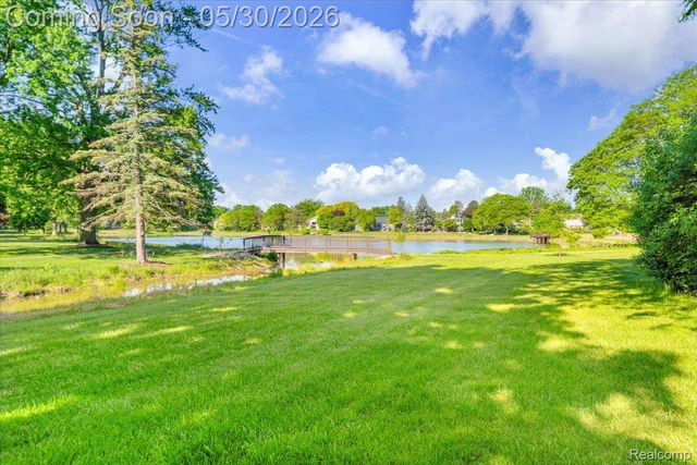 29100 Creek Bend Drive, Farmington Hills, MI 48331