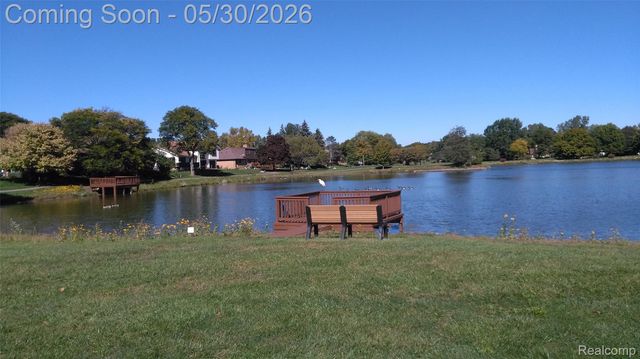 29100 Creek Bend Drive, Farmington Hills, MI 48331
