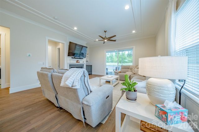 3010 Alveston Drive NW, Concord, NC 28027