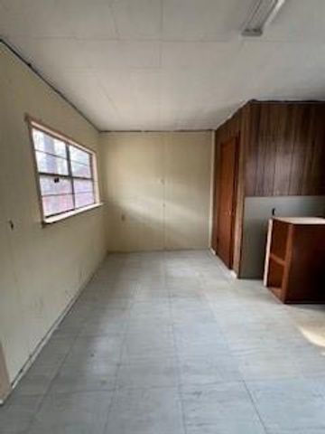 284 Don Reily Drag, Livingston, TX 77351