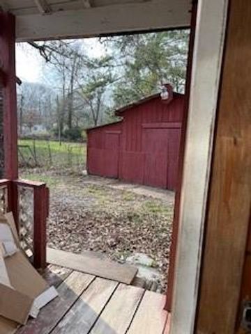 284 Don Reily Drag, Livingston, TX 77351