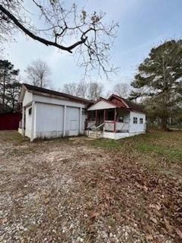 284 Don Reily Drag, Livingston, TX 77351