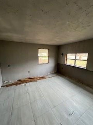 284 Don Reily Drag, Livingston, TX 77351