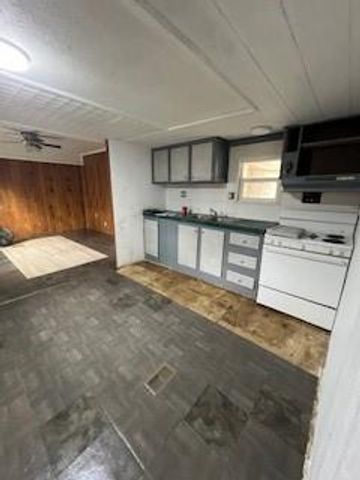 284 Don Reily Drag, Livingston, TX 77351