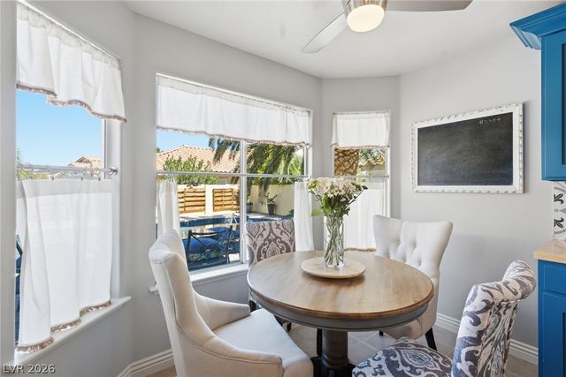 8212 Arch Bay Lane, Las Vegas, NV 89128
