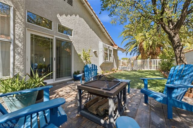 8212 Arch Bay Lane, Las Vegas, NV 89128