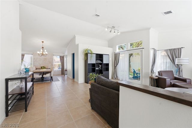 8212 Arch Bay Lane, Las Vegas, NV 89128
