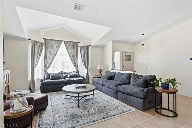 8212 Arch Bay Lane, Las Vegas, NV 89128