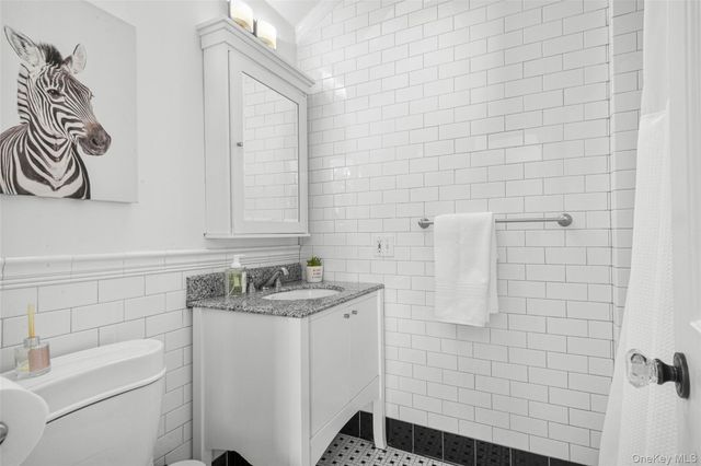 10 Hilltop Road, Larchmont, NY 10538