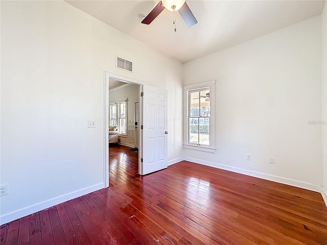 1148 N GRANDVIEW STREET, Mount Dora, FL 32757