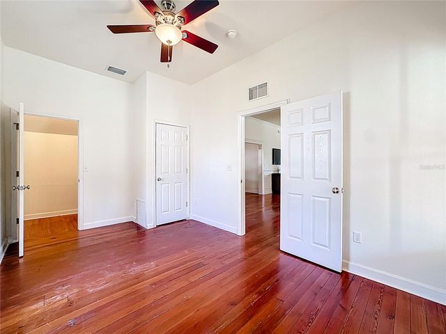 1148 N GRANDVIEW STREET, Mount Dora, FL 32757