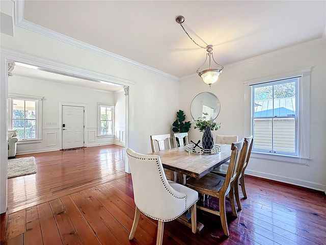 1148 N GRANDVIEW STREET, Mount Dora, FL 32757