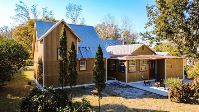 1148 N GRANDVIEW STREET, Mount Dora, FL 32757