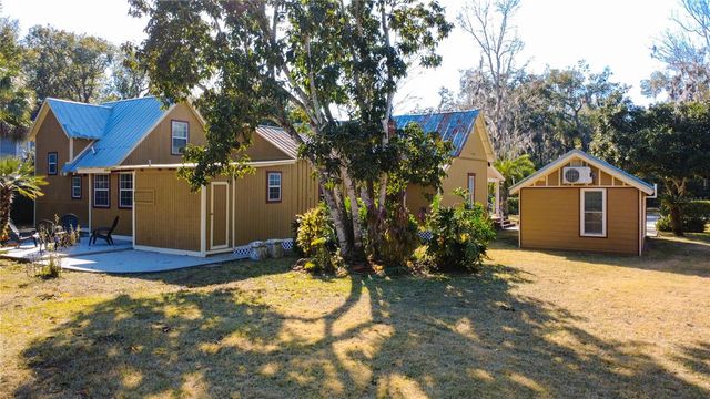 1148 N GRANDVIEW STREET, Mount Dora, FL 32757