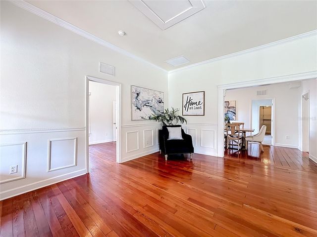 1148 N GRANDVIEW STREET, Mount Dora, FL 32757