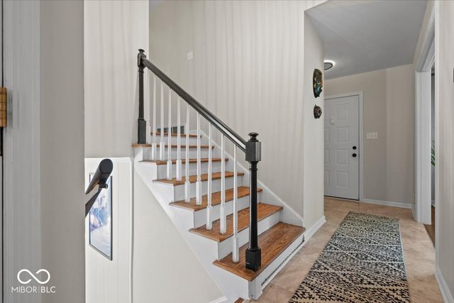 5755 Andover Road, Indianapolis, IN 46220