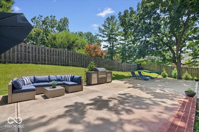 5755 Andover Road, Indianapolis, IN 46220