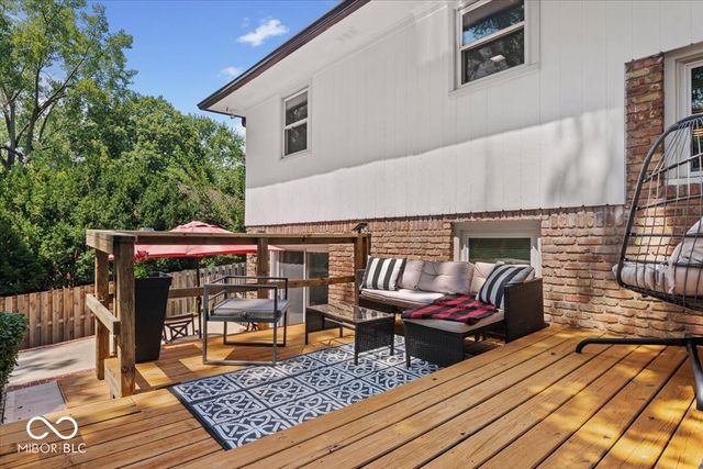 5755 Andover Road, Indianapolis, IN 46220