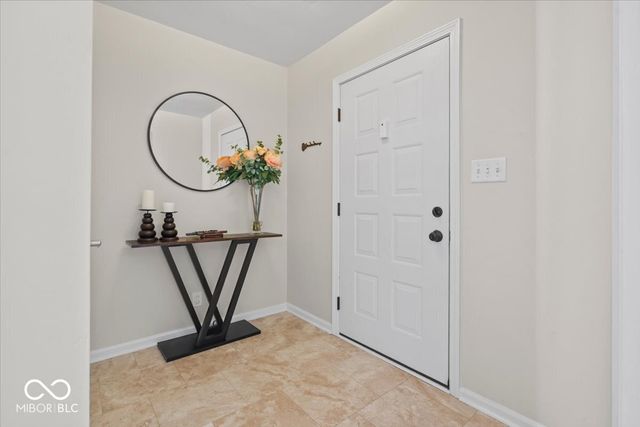 5755 Andover Road, Indianapolis, IN 46220