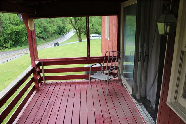 419 Washington Pike, Independence, PA 15312