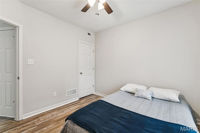 3410 E Lime Kiln A, St Charles, MO 63301