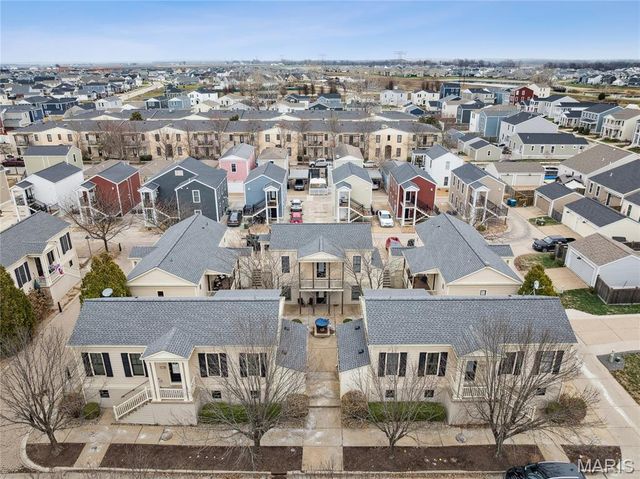 3410 E Lime Kiln A, St Charles, MO 63301