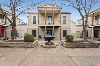 3410 E Lime Kiln A, St Charles, MO 63301