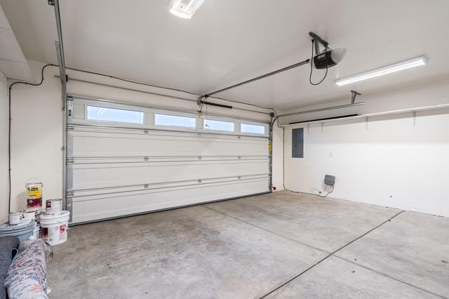 1758 Pearl Eye Lane, Medford, OR 97504