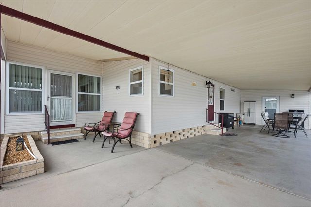 36839 KIMELA AVENUE, Zephyrhills, FL 33542