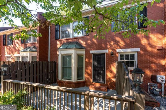 102 Defoors Mill Drive NW, Atlanta, GA 30318