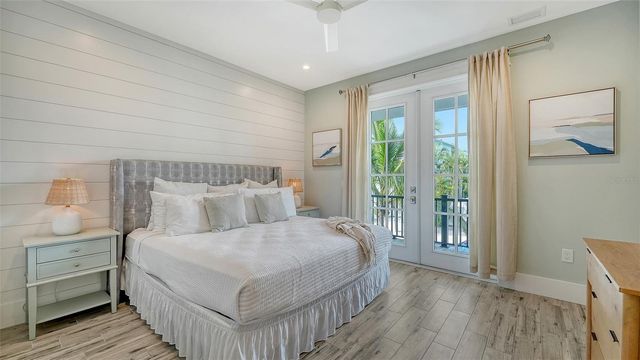 2175 AVENUE A, Bradenton Beach, FL 34217