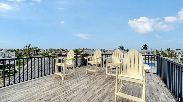 2175 AVENUE A, Bradenton Beach, FL 34217