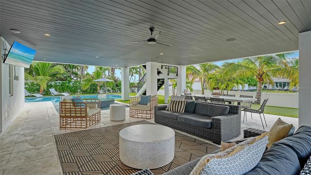 2175 AVENUE A, Bradenton Beach, FL 34217