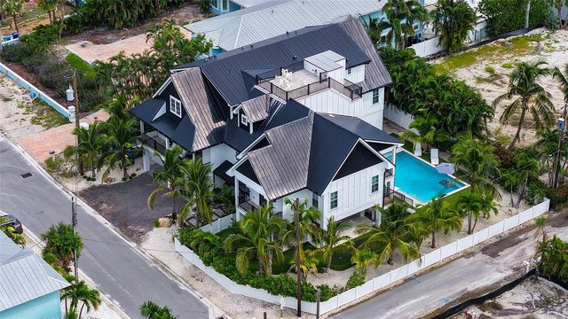 2175 AVENUE A, Bradenton Beach, FL 34217