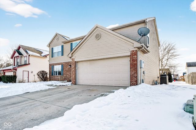 745 Woodcote Lane, Brownsburg, IN 46112