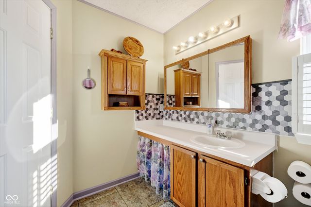 745 Woodcote Lane, Brownsburg, IN 46112