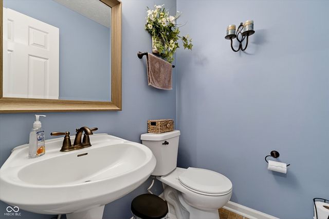 745 Woodcote Lane, Brownsburg, IN 46112